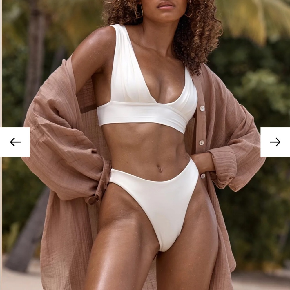 Monday swim White Bikini Set